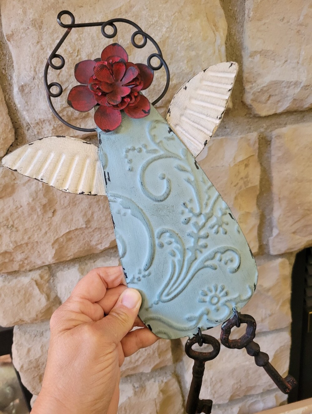 Metal Angel Wall Hanging Rustic Farmhouse Cottage Shabby Chic Flowers Keys